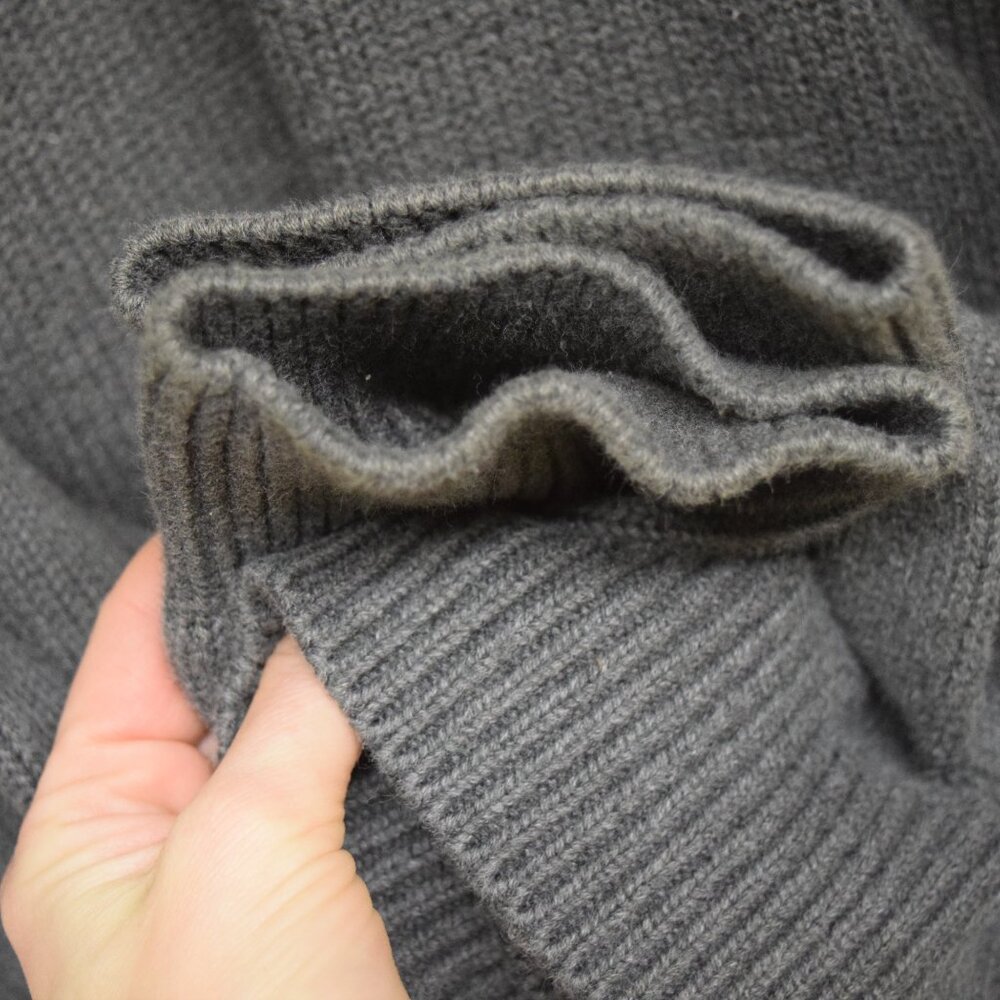 Y2K VTG Tommy Hilfiger Cotton Sweater Men Pullover Sz XL Gray THICK Academia - Picture 7 of 7